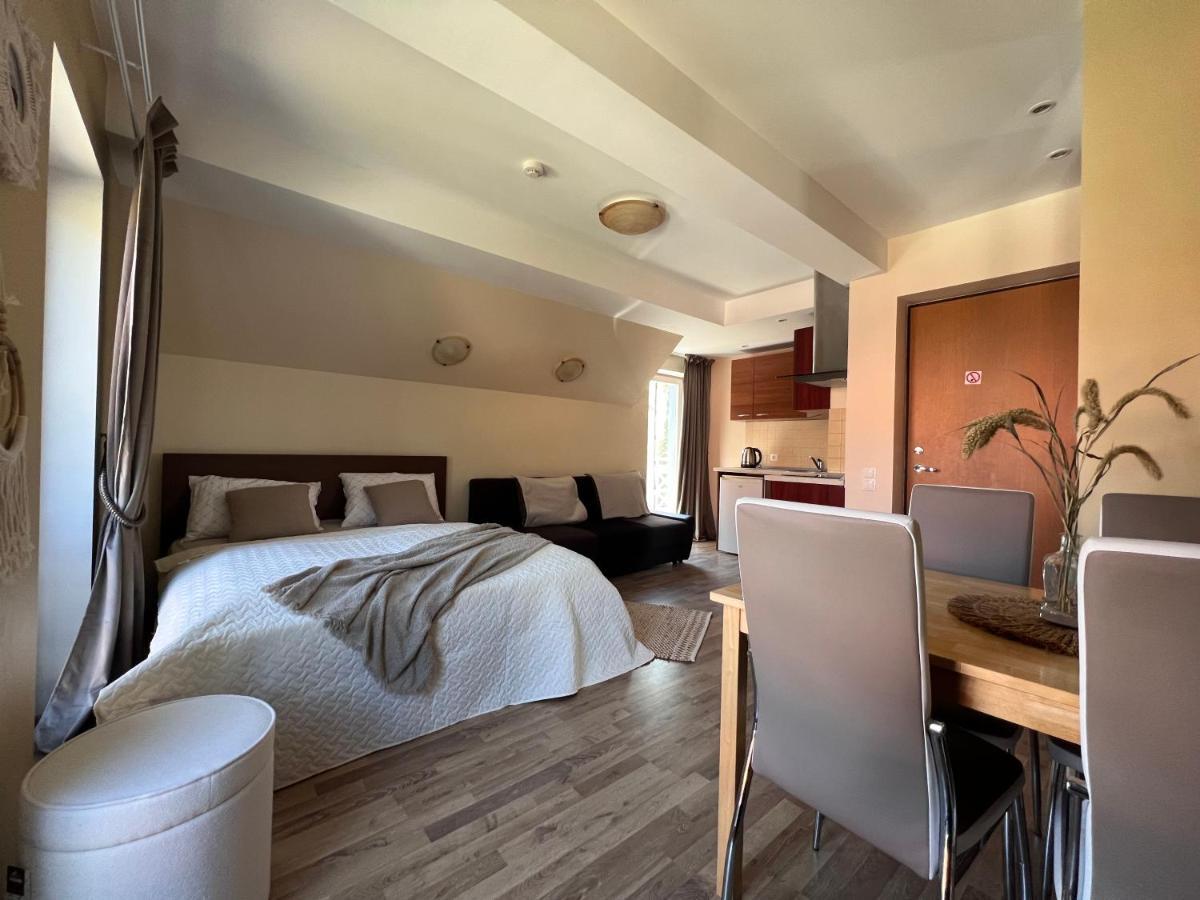 Preila 69 Apartamentai Esterno foto